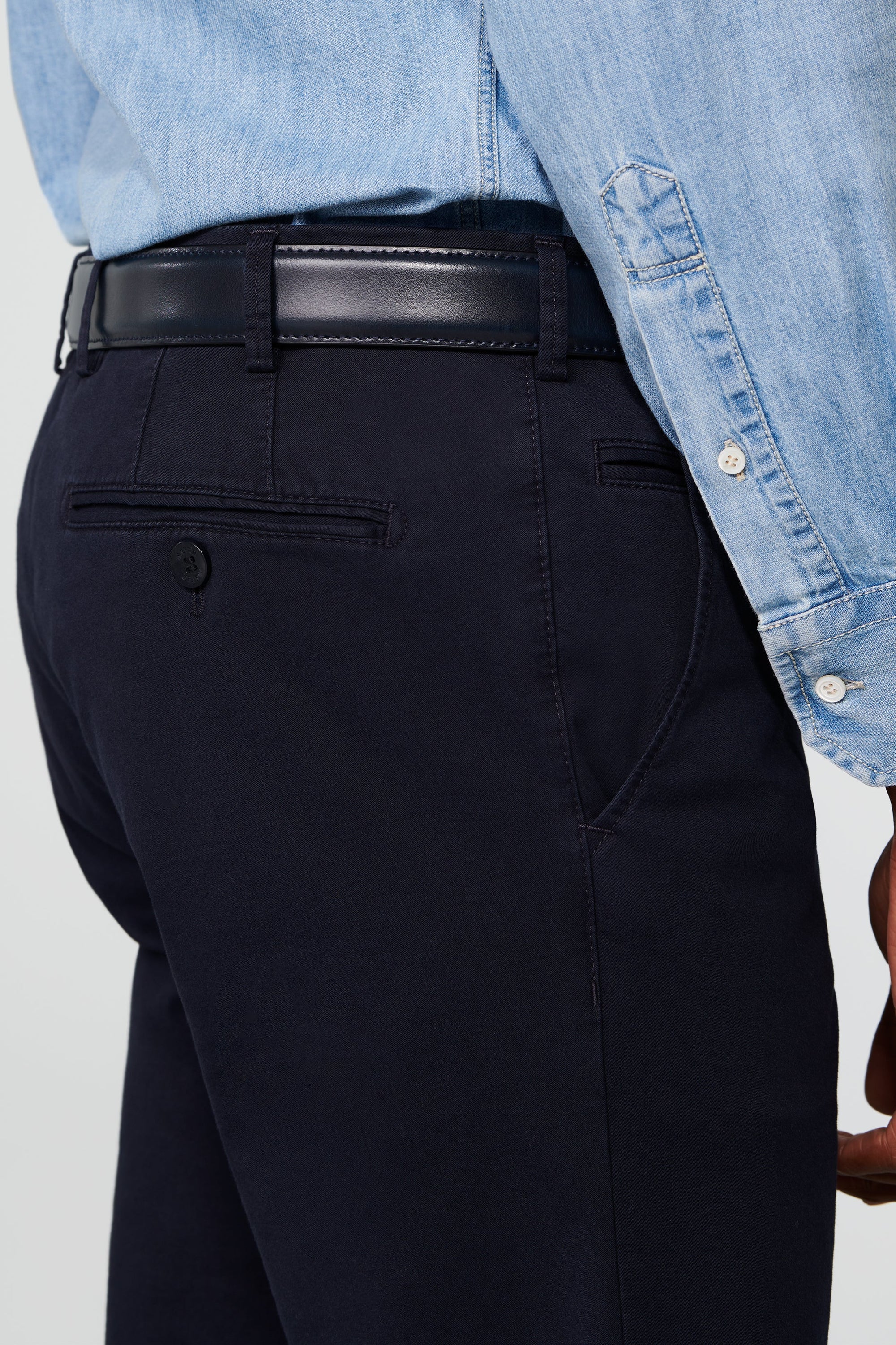 Bonn 9-3004 MODERN CHINO