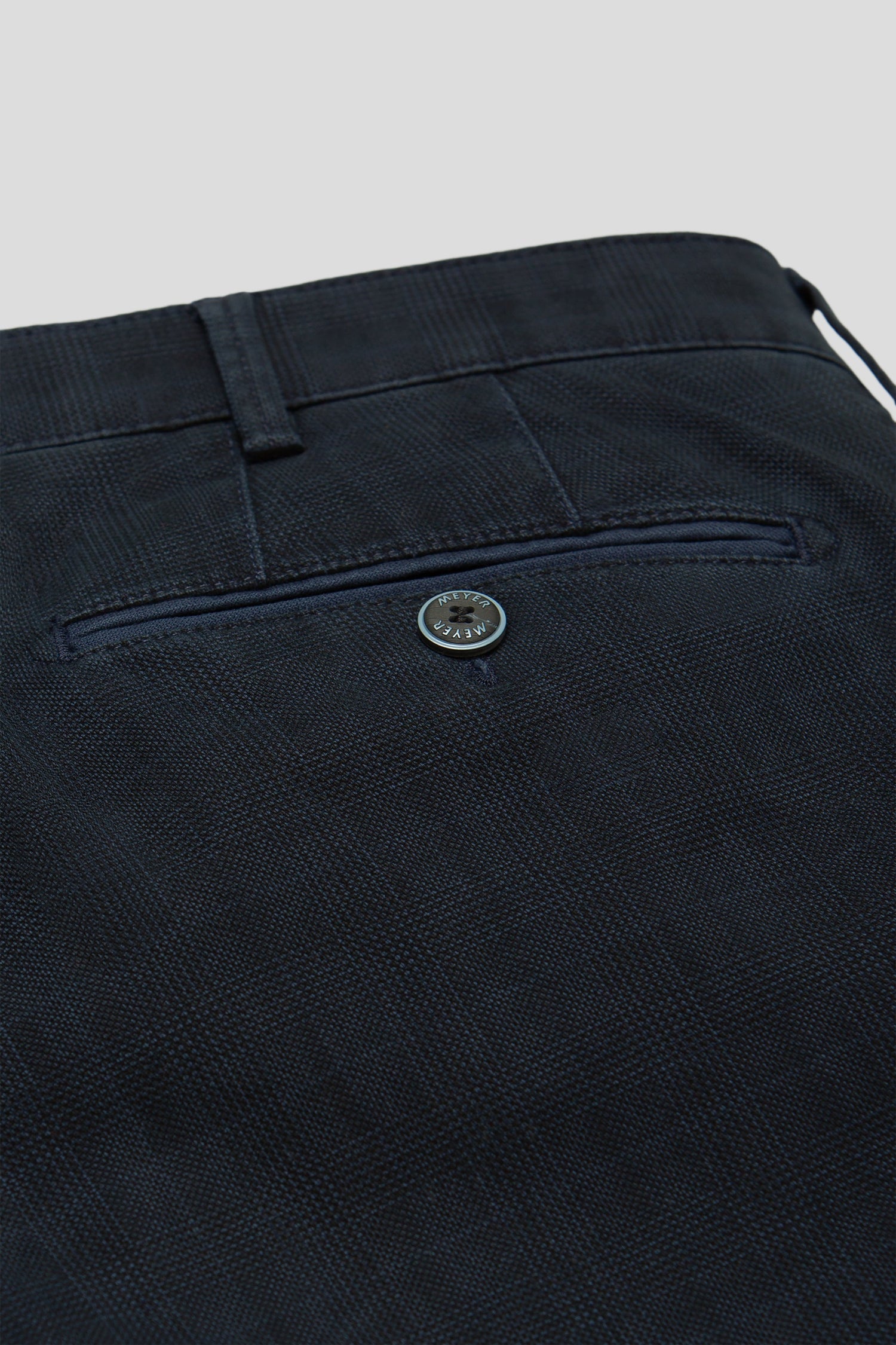 Bonn 2-5621 SUBTLE CHECK