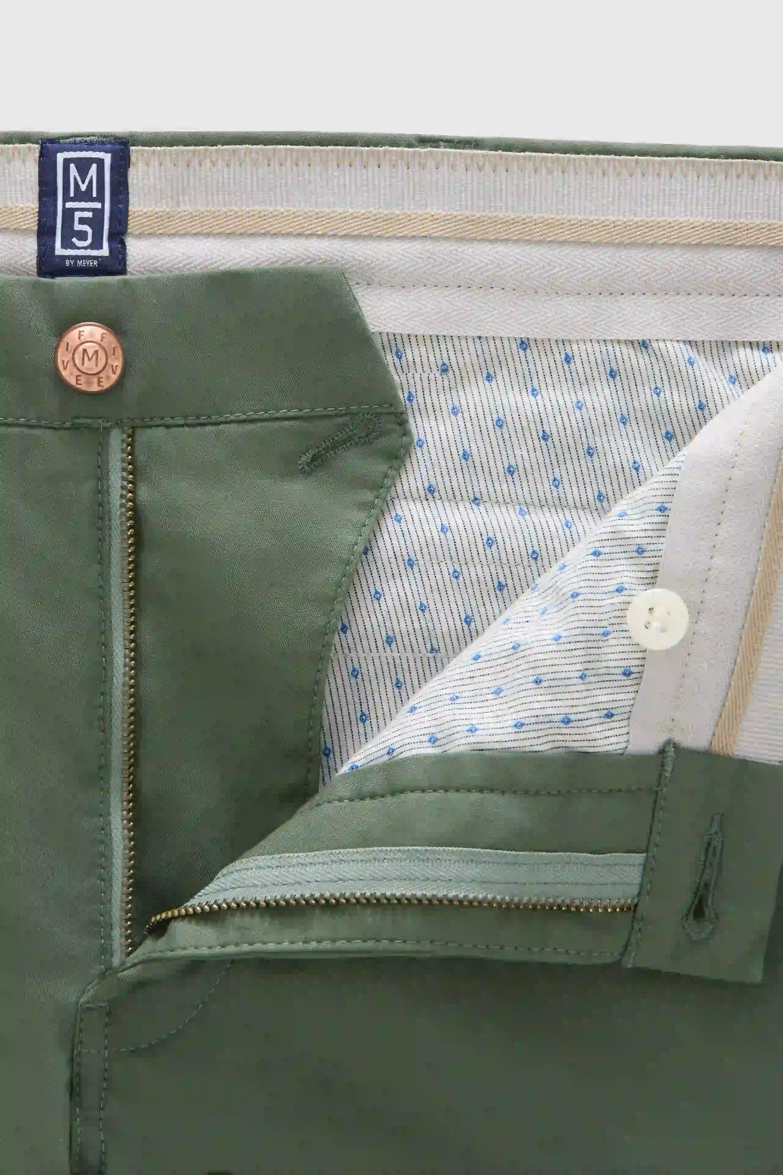 CHINO 1-6010 ULTRA-LIGHTWEIGHT, FUNCTIONAL CHINOS