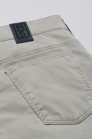 FIVE 9-6186 HIGH PERFORMANCE MICRO STRUCTURE