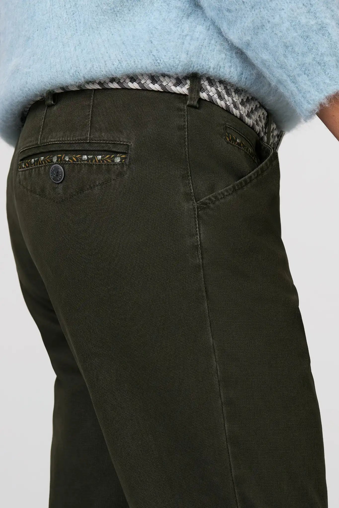 Chicago 2-5615 MICRO STRUCTURE